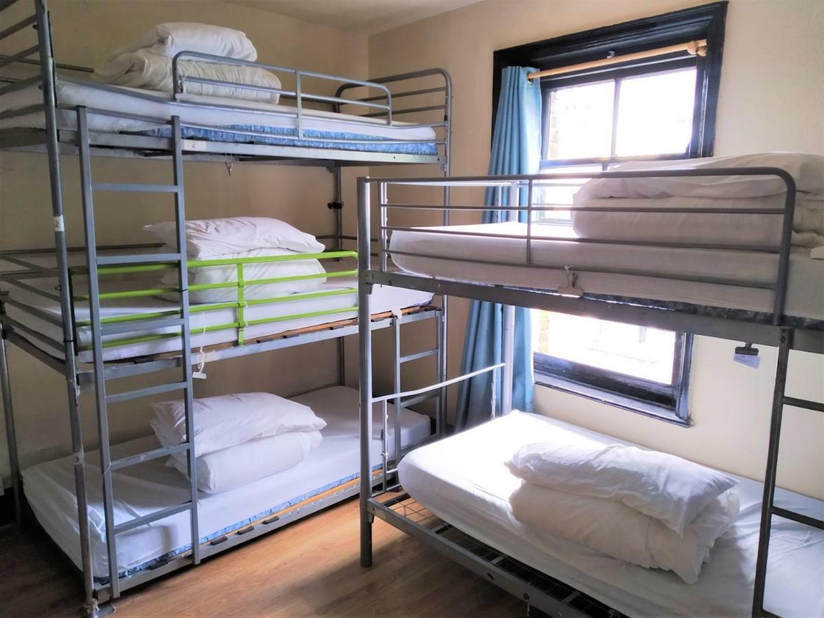 The Phoenix Hostel Paddington Londra Dış mekan fotoğraf