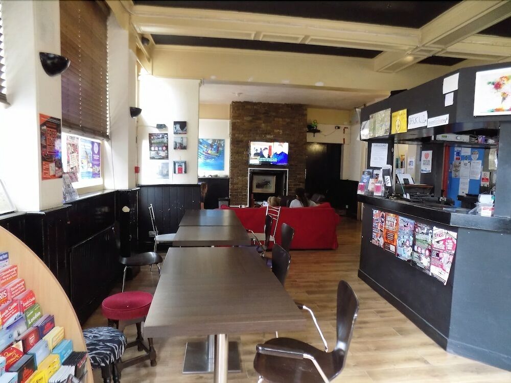 The Phoenix Hostel Paddington Londra Dış mekan fotoğraf